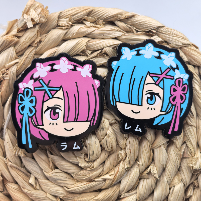 Ram Rem Metal Badges Anime Re: - مراجعة Anime Cosplay Rem وسعره